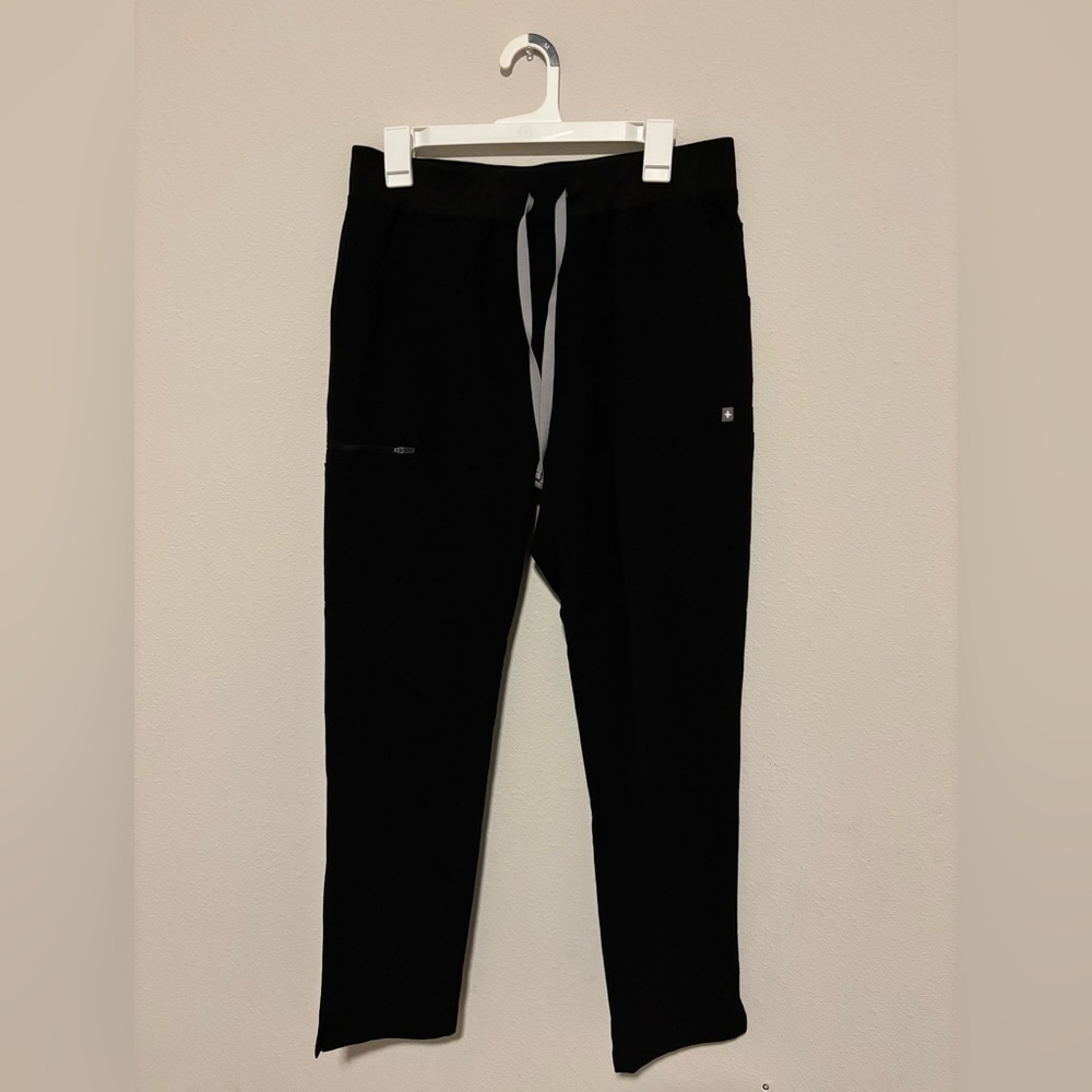 Figs Women’s scrubs